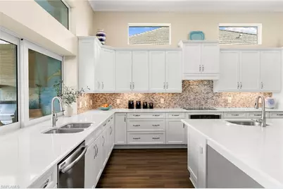 4922 Andros Dr, Naples, FL 34113 - Photo 5