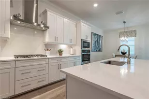 13528 Blue Bay Cir, Fort Myers, FL 33913 - Photo 7