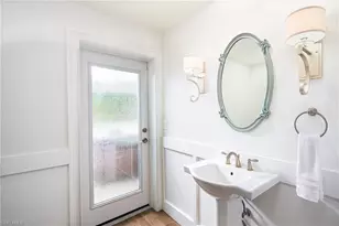 675 Yucca Rd, Naples, FL 34102 - Photo 15