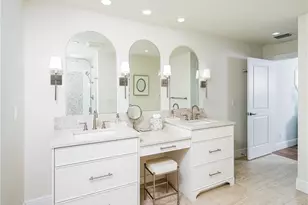 675 Yucca Rd, Naples, FL 34102 - Photo 9