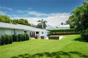 675 Yucca Rd, Naples, FL 34102 - Photo 21