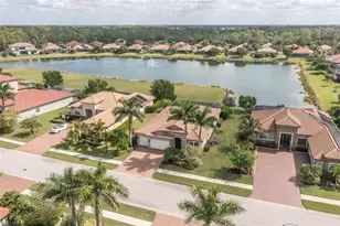 1422 Mockingbird Dr, Naples, FL 34120 - Photo 7