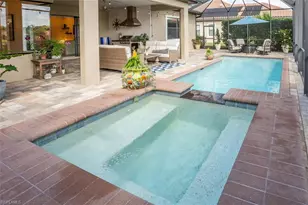 1422 Mockingbird Dr, Naples, FL 34120 - Photo 3