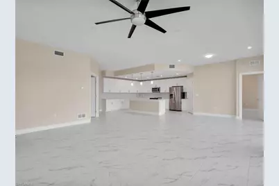 257 Indies Dr E #102, Naples, FL 34114 - Photo 11