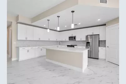 257 Indies Dr E #102, Naples, FL 34114 - Photo 13