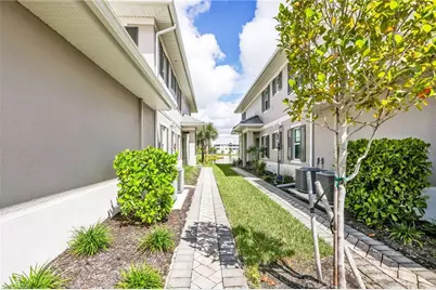 257 Indies Dr E #102, Naples, FL 34114 - Photo 5