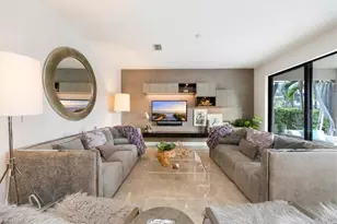 13539 Mandarin Cir, Naples, FL 34109 - Photo 3