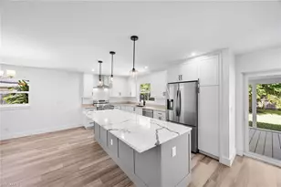 1235 Woodridge Ave, Naples, FL 34103 - Photo 15