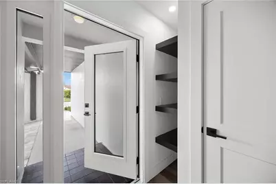 1235 Woodridge Ave, Naples, FL 34103 - Photo 9