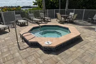 9380 Gulf Shore Dr, Naples, FL 34108 - Photo 15