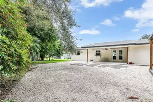 3511 Santiago Way, Naples, FL 34105 - Photo 35