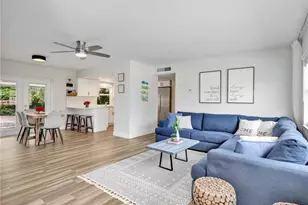 3511 Santiago Way, Naples, FL 34105 - Photo 5