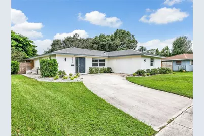 3511 Santiago Way, Naples, FL 34105 - Photo 3