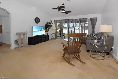 6005 Elaine Ave N, Lehigh Acres, FL 33971 - Photo 5