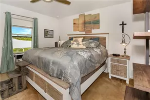 6005 Elaine Ave N, Lehigh Acres, FL 33971 - Photo 7