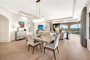 2542 Marquesa Royale Ln, Naples, FL 34109 - Photo 5