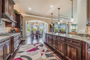 2555 Marquesa Royale Ln, Naples, FL 34109 - Photo 13