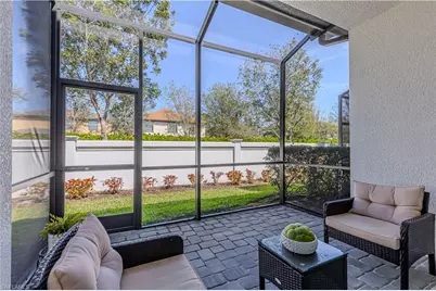 7538 Rockefeller Dr, Naples, FL 34119 - Photo 5