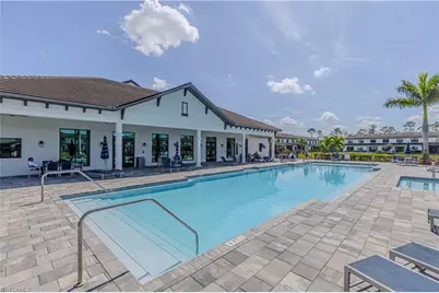 7538 Rockefeller Dr, Naples, FL 34119 - Photo 23