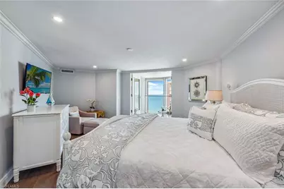 4041 Gulf Shore Blvd N #1407, Naples, FL 34103 - Photo 11