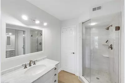 2462 Hidden Lake Dr #201, Naples, FL 34112 - Photo 13