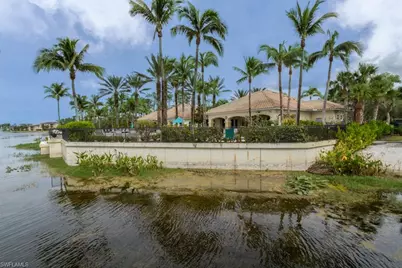 1886 Tarpon Bay Dr S #301, Naples, FL 34119 - Photo 19