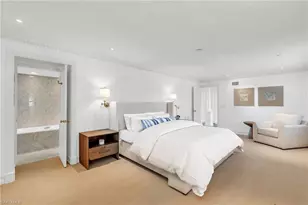 271 Broad Ave S, Naples, FL 34102 - Photo 7