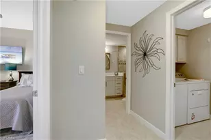 13105 Vanderbilt Dr, Naples, FL 34110 - Photo 27