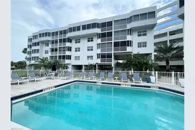 12945 Vanderbilt Dr #403, Naples, FL 34110 - Photo 39