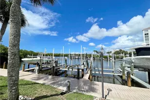 12945 Vanderbilt Dr, Naples, FL 34110 - Photo 35