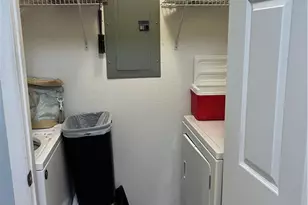 9005 Colby Dr, Fort Myers, FL 33919 - Photo 17