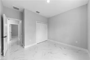 1015 Merry St E, Lehigh Acres, FL 33974 - Photo 15