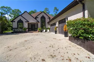 311 31st St NW, Naples, FL 34120 - Photo 9