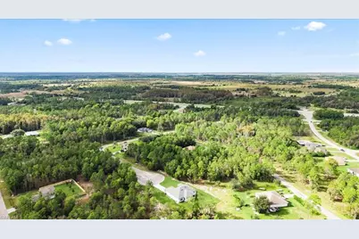 840 Guienne Ln, Lehigh Acres, FL 33974 - Photo 13