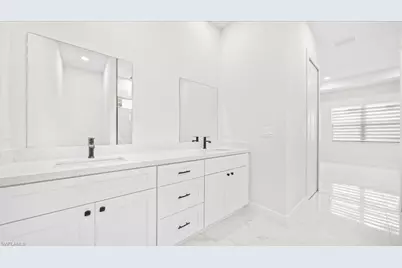 840 Guienne Ln, Lehigh Acres, FL 33974 - Photo 33