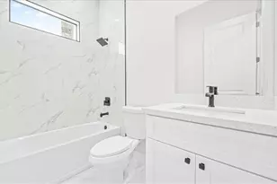 840 Guienne Ln, Lehigh Acres, FL 33974 - Photo 29