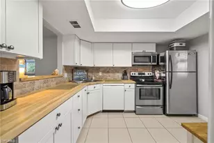 9395 Pennsylvania Ave, Bonita Springs, FL 34135 - Photo 5