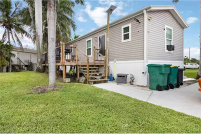 26 E Flamingo Dr, Everglades City, FL 34139 - Photo 7
