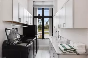 6423 Livingston Woods Ln, Naples, FL 34109 - Photo 13