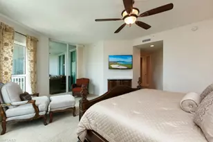 295 Grande Way, Naples, FL 34110 - Photo 15