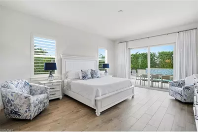 115 Cambria Ln, Naples, FL 34112 - Photo 11