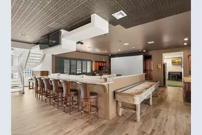 656 Hickory Rd, Naples, FL 34108 - Photo 37