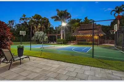 656 Hickory Rd, Naples, FL 34108 - Photo 49