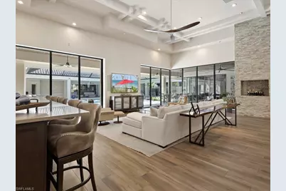 656 Hickory Rd, Naples, FL 34108 - Photo 15