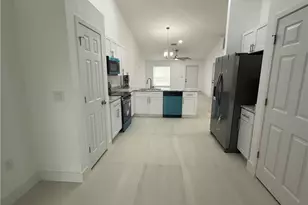 2810/2812 Martin Ave S, Lehigh Acres, FL 33973 - Photo 5