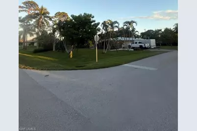 702 E Valley Dr, Bonita Springs, FL 34134 - Photo 5