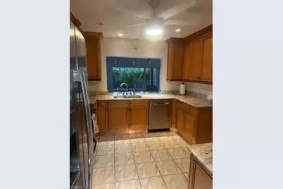 702 E Valley Dr, Bonita Springs, FL 34134 - Photo 7