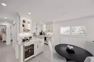 2100 Gulf Shore Blvd N, Naples, FL 34102 - Photo 9