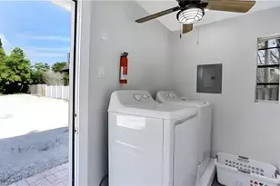 726 Park Ave, Naples, FL 34110 - Photo 19