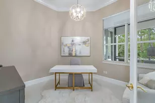 28560 Calabria Ct, Naples, FL 34110 - Photo 7